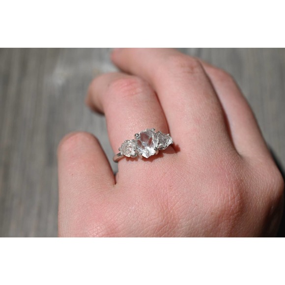 COPY - Engagement rings, alternative diamond ring, raw stone ring, - Picture 5 of 5